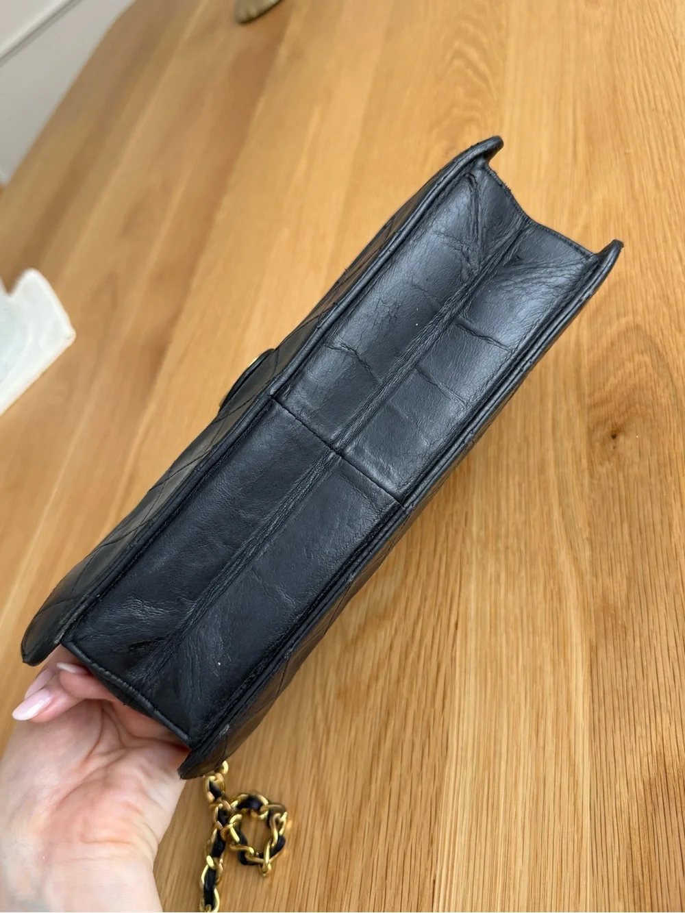 ✅AUTHENTIC✅CHANEL LAMBSKIN QUILTED BAG
